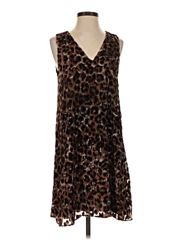 Alice + Olivia Casual Dress (view 1)