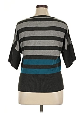 Cable & Gauge Poncho (view 2)