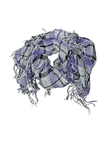 Nollie Scarf (view 1)