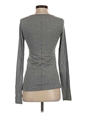Lululemon Athletica Long Sleeve T-Shirt (view 2)