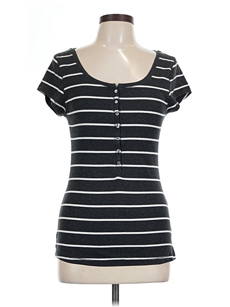 Pre-owned Old Navy Short Sleeve Henley Shirt In Black