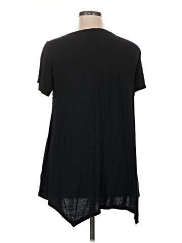 Larace Short Sleeve T-Shirt (view 2)