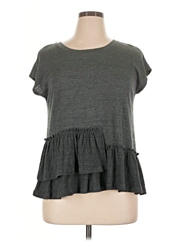 Hem & Thread Short Sleeve T-Shirt (view 1)