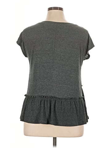 Hem & Thread Short Sleeve T-Shirt (view 2)