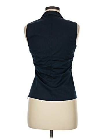 Elie Tahari Sleeveless Button-Down Shirt (view 2)