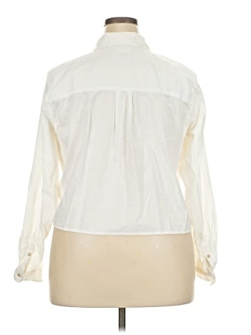 Universal Thread Long Sleeve Button-Down Shirt (view 2)