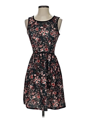 Xhilaration Casual Dress (view 1)