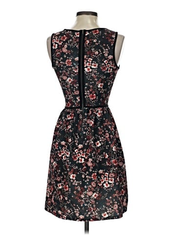 Xhilaration Casual Dress (view 2)