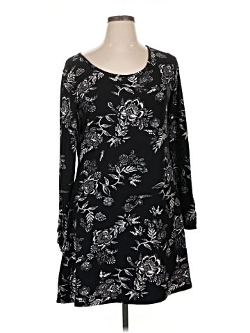 Mudd Casual Dress (view 1)