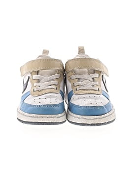 Nike Sneakers (view 2)