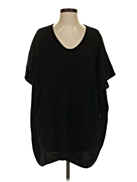 Lauren Vidal Poncho