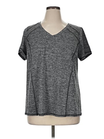 LIVI Active T-Shirt (view 1)