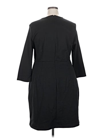 Old Navy Casual Dress (view 2)