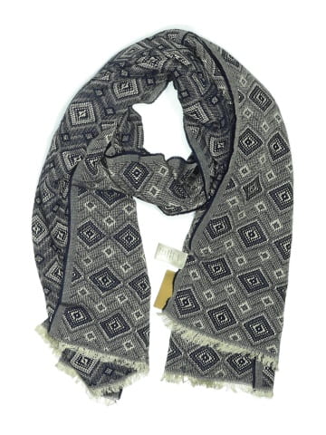 Francesca's Scarf (view 1)