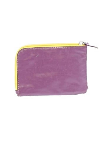 Unbranded Wallet (view 2)