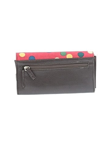 Unbranded Wallet (view 2)