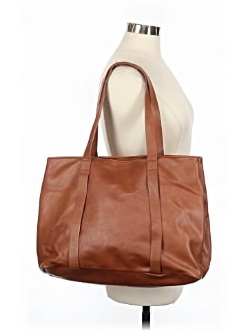 Universal Thread Tote (view 2)