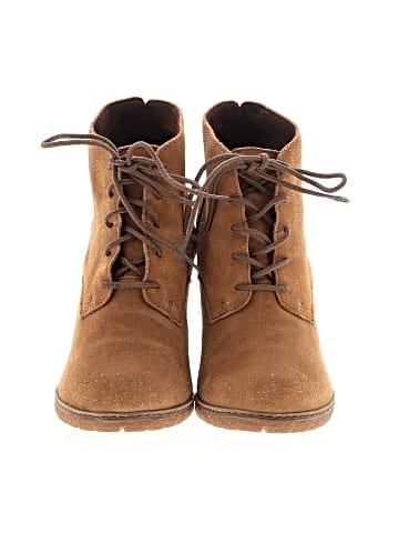 Timberland Ankle Boots (view 2)