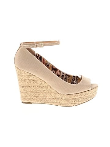 REPORT Wedges (view 1)
