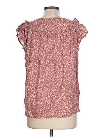 Old Navy Sleeveless T-Shirt (view 2)