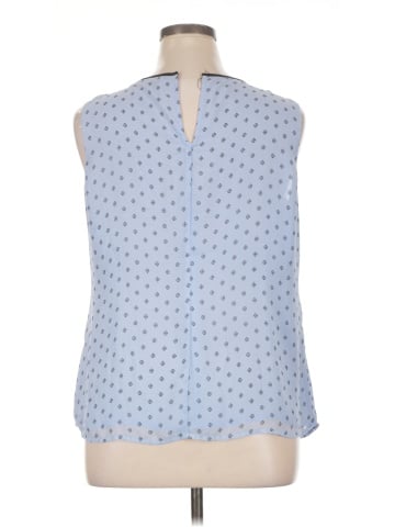Elle Sleeveless Blouse (view 2)