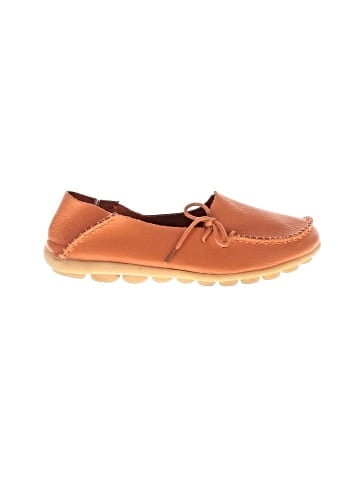 Unbranded Flats (view 1)