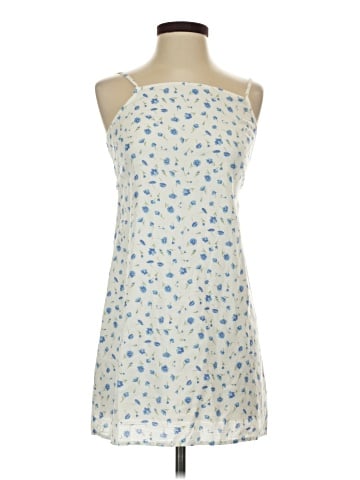 American Eagle Outfitters Casual Dress (view 1)