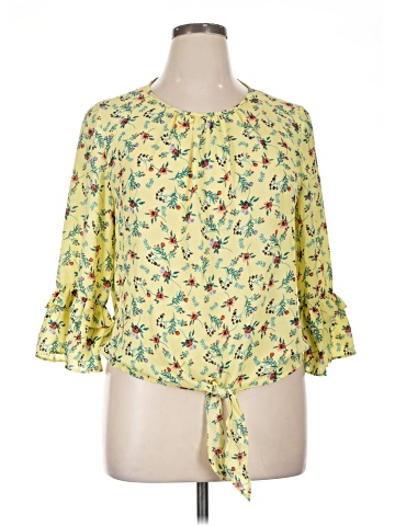 Lily White 3/4 Sleeve Blouse (view 1)