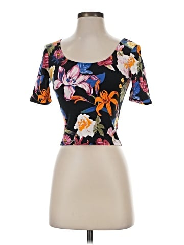Guess Short Sleeve T-Shirt (view 1)