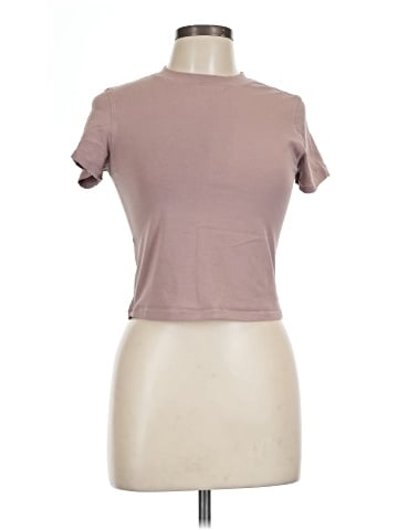 Yogalicious Short Sleeve Top (view 1)
