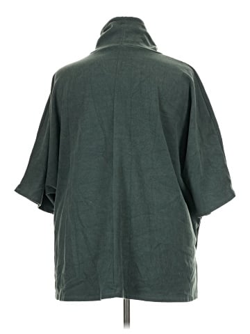 Coco + Carmen Poncho (view 2)