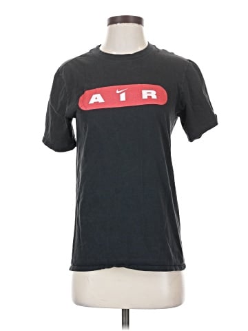 Nike Short Sleeve T-Shirt (view 1)