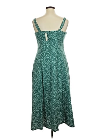 Abercrombie & Fitch Casual Dress (view 2)