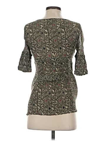 A Pea in the Pod 3/4 Sleeve Top (view 2)