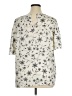 Vince Camuto 100% Polyester Stars Silver Short Sleeve Blouse Size 1X - photo 2