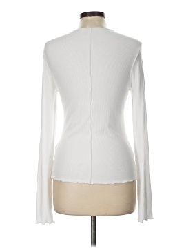 Abercrombie & Fitch Long Sleeve T-Shirt (view 2)