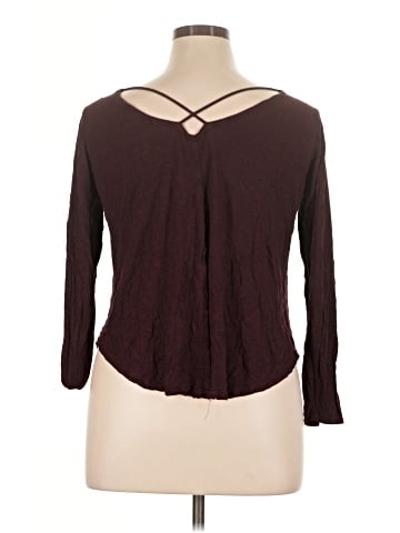 Forever 21 Plus 3/4 Sleeve T-Shirt (view 2)