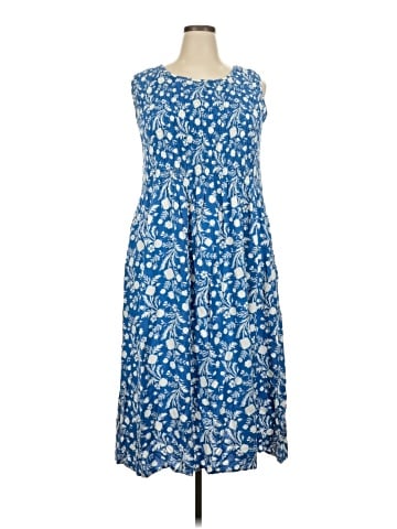 Croft & Barrow Casual Dress (view 1)
