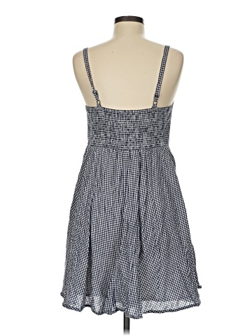 Old Navy Casual Dress (view 2)