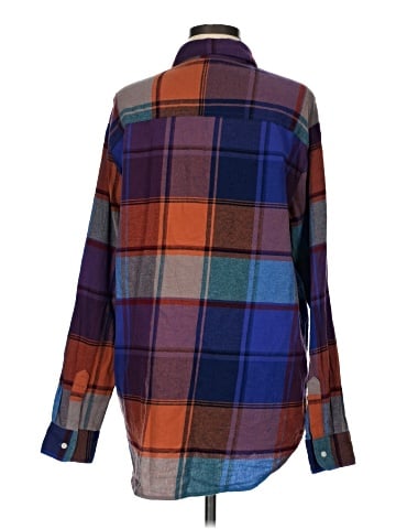 Gap Long Sleeve Button-Down Shirt (view 2)