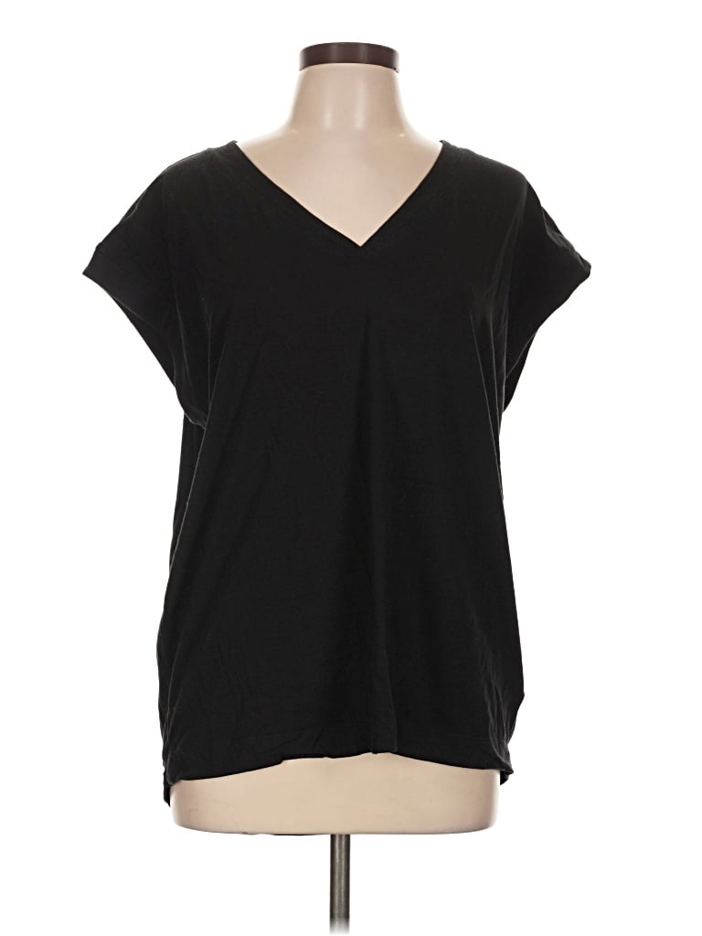 Pre-owned Athleta Short Sleeve T-shirt In Black