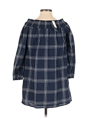 Abercrombie & Fitch Casual Dress (view 2)