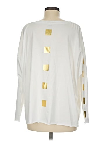 Planet By Lauren G Long Sleeve T-Shirt (view 2)