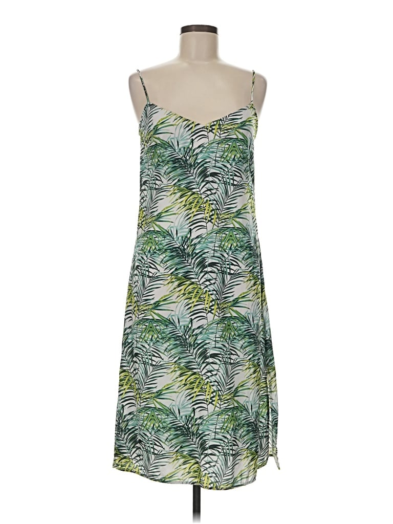 Pre-owned Louna Casual Dress In Green