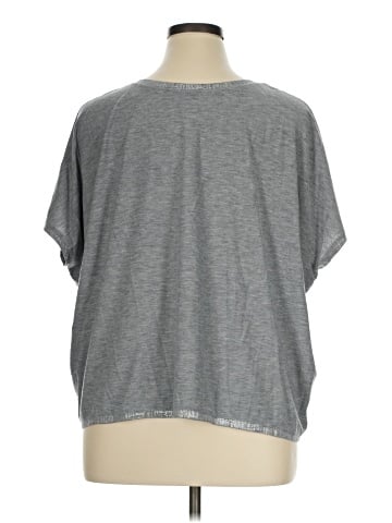 Alembika Short Sleeve T-Shirt (view 2)