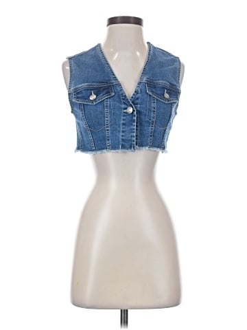Love Tree Sleeveless Button-Down Shirt (view 1)
