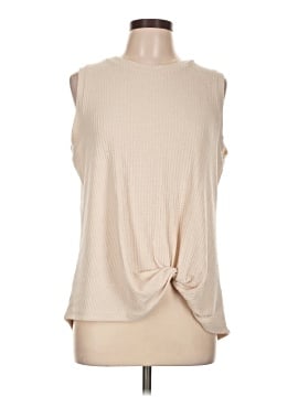 Iwollence Sleeveless T-Shirt (view 1)
