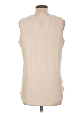 Iwollence Sleeveless T-Shirt (view 2)