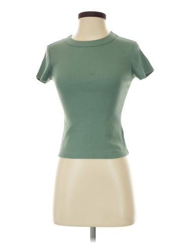 Old Navy Short Sleeve Turtleneck (view 1)