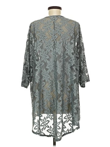 Lularoe Kimono (view 2)
